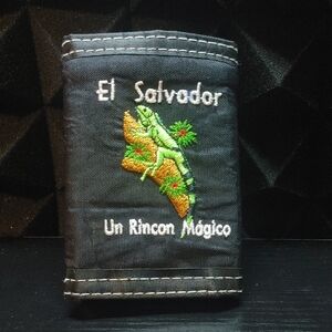 El Salvador Embroidered Travel Wallet with Iguana Motif